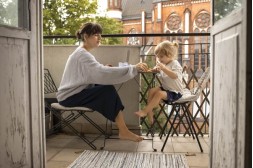 Kleinen Balkon gestalten: Ideen für maximale Gemütlichkeit